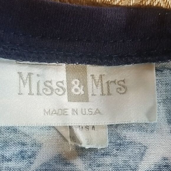 4@30.00 or 20.00 UNISEX Patriot Shirt by MISS & MRS - Picture 3 of 16